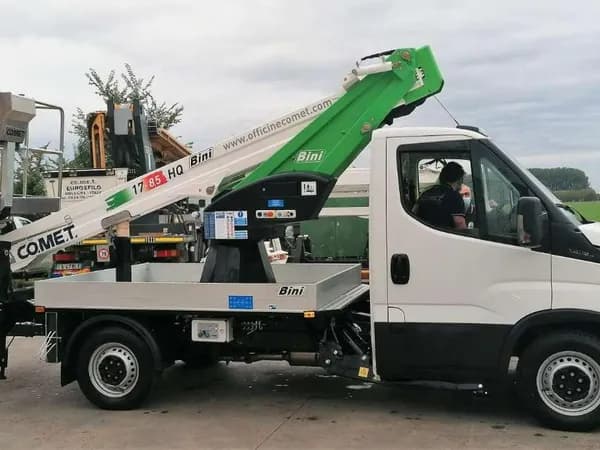 Comet Officine 17/2/8