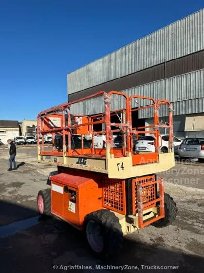 JLG 260 MRT