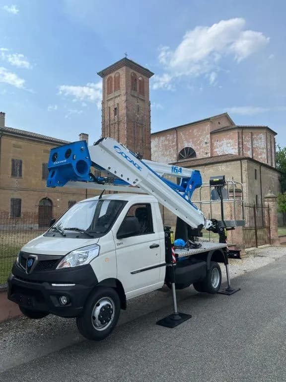 Socage 16A Speed su Porter Piaggio